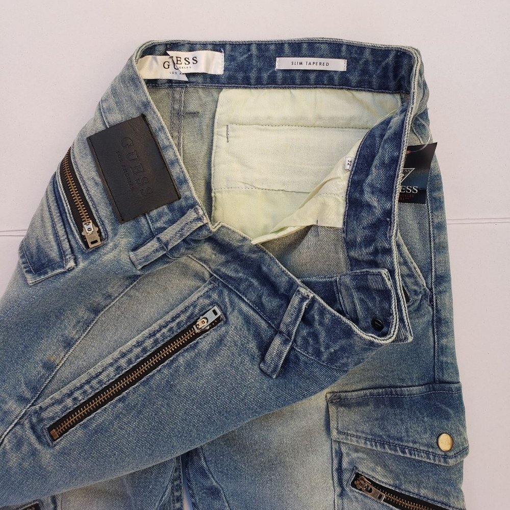 New GUESS Men's Slim Tapered Zip Cargo Jeans sz 32 - Picture 7 of 9